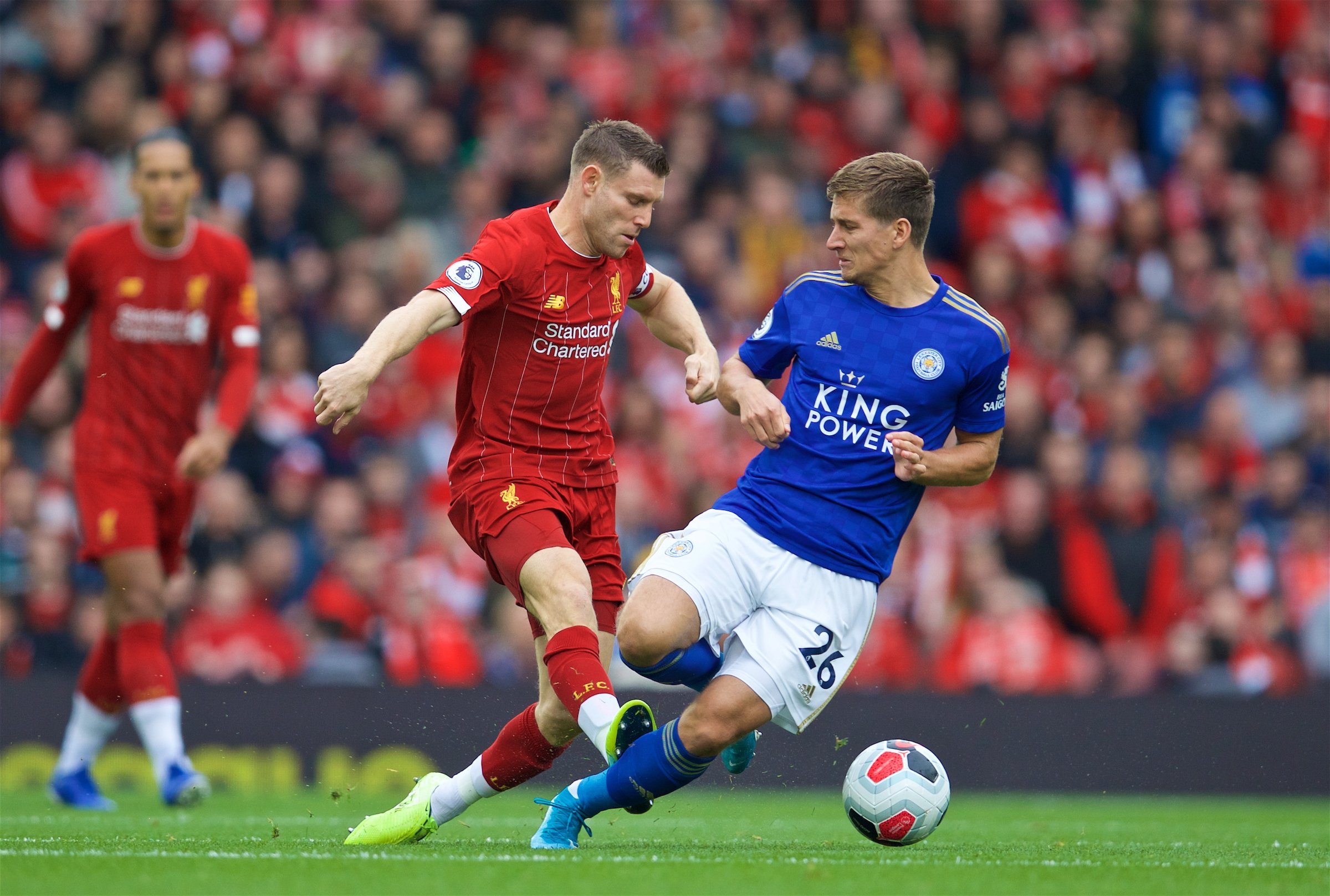 并探讨他即 并探讨他即